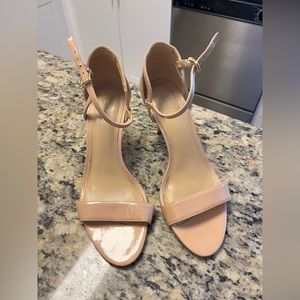 Michael Kors Nude Heels Size 7
